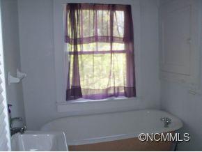 168 Ridgeway Street Sylva, NC 28779 - Photo 9 of 16 Gallery Image 9