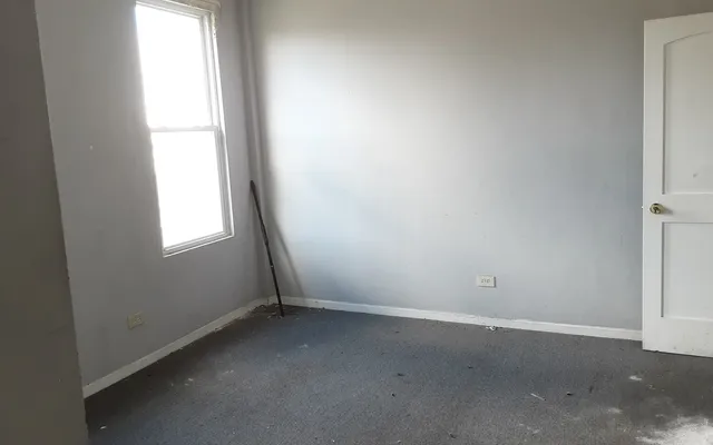 $139,900 | 1222 St Charles Road, Maywood, IL 60153