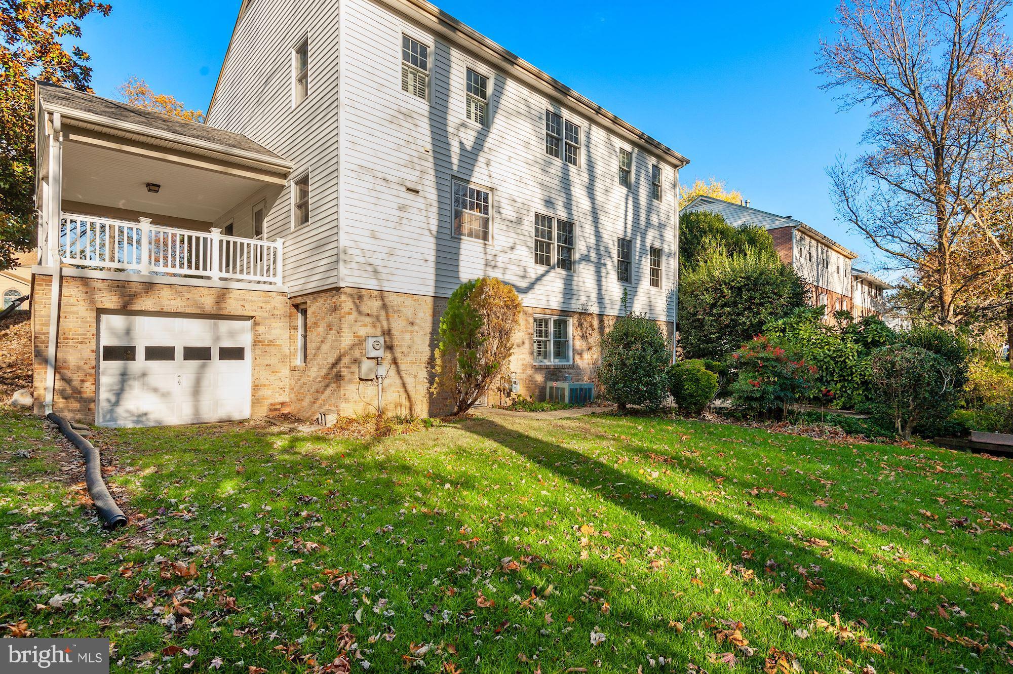 2101 Old Stage Road Alexandria, VA 22308 - Photo 41 of 45 Lower level brick