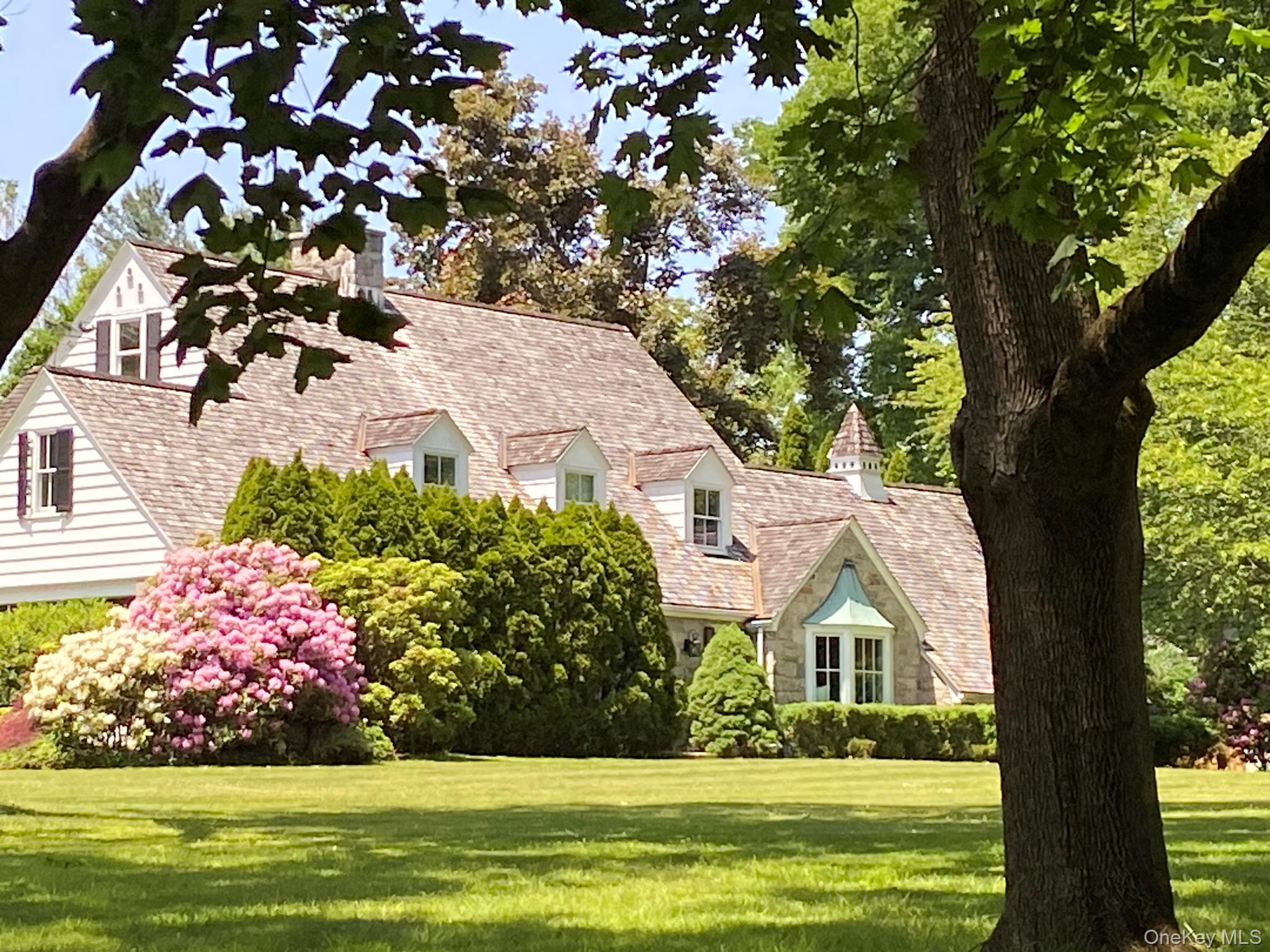 18 Lincoln Avenue Rye Brook, NY 10573 - Photo 1 of 31