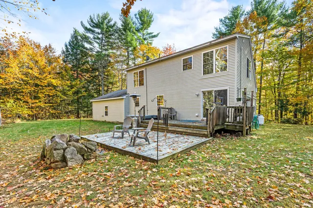 $489,000 | 34 Stoney Brook Road, Raymond, ME 04071
