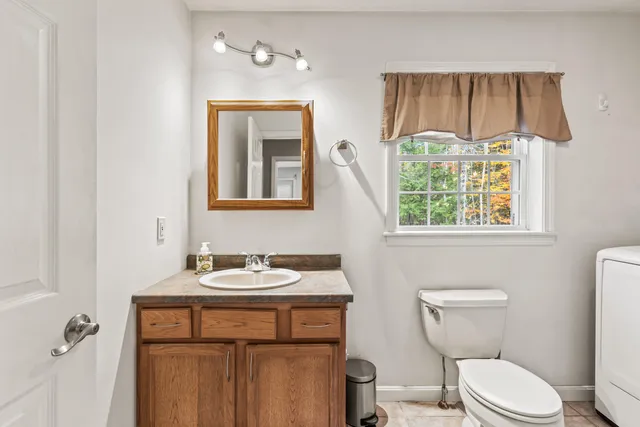 $489,000 | 34 Stoney Brook Road, Raymond, ME 04071