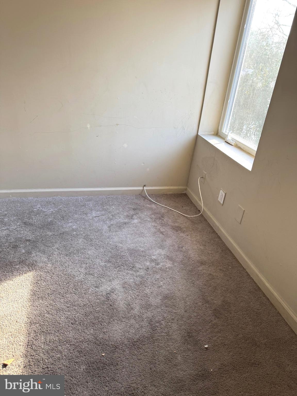 314 Copley Road Upper Darby, PA 19082 - Photo 11 of 11 a view of room and window