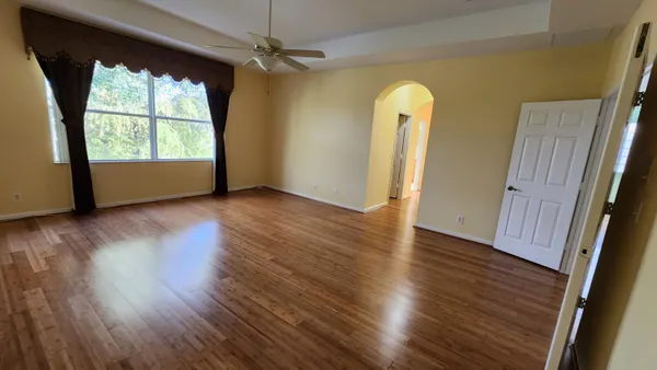 $4,000 | 1042 Grove Park Circle, Boynton Beach, FL 33436