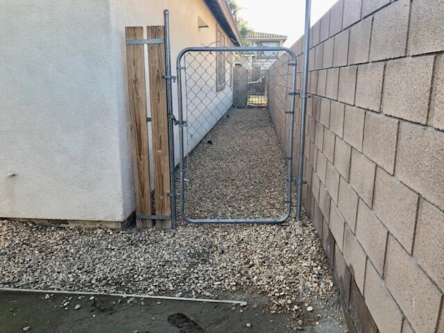 83346 Lone Star Road Indio, CA 92203 - Photo 11 of 12 a view of a pathway