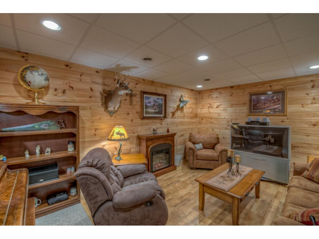 204 Maple Ridge Drive Jonesborough, TN 37659 - Photo 18 of 32 Photo 18