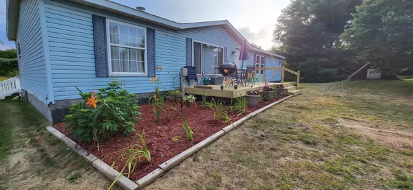 $225,000 | 38039 20th Avenue, Gobles, MI 49055