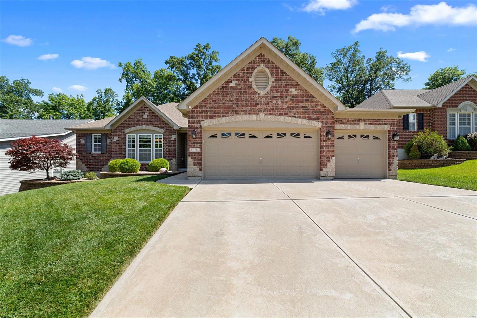 1226 Spring Lilly Drive High Ridge, MO 63049 - Photo 1 of 46