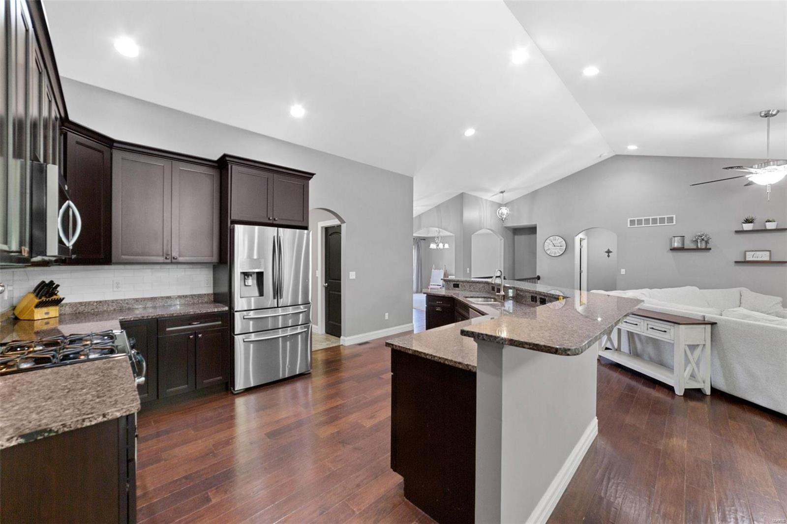 1226 Spring Lilly Drive High Ridge, MO 63049 - Photo 15 of 46