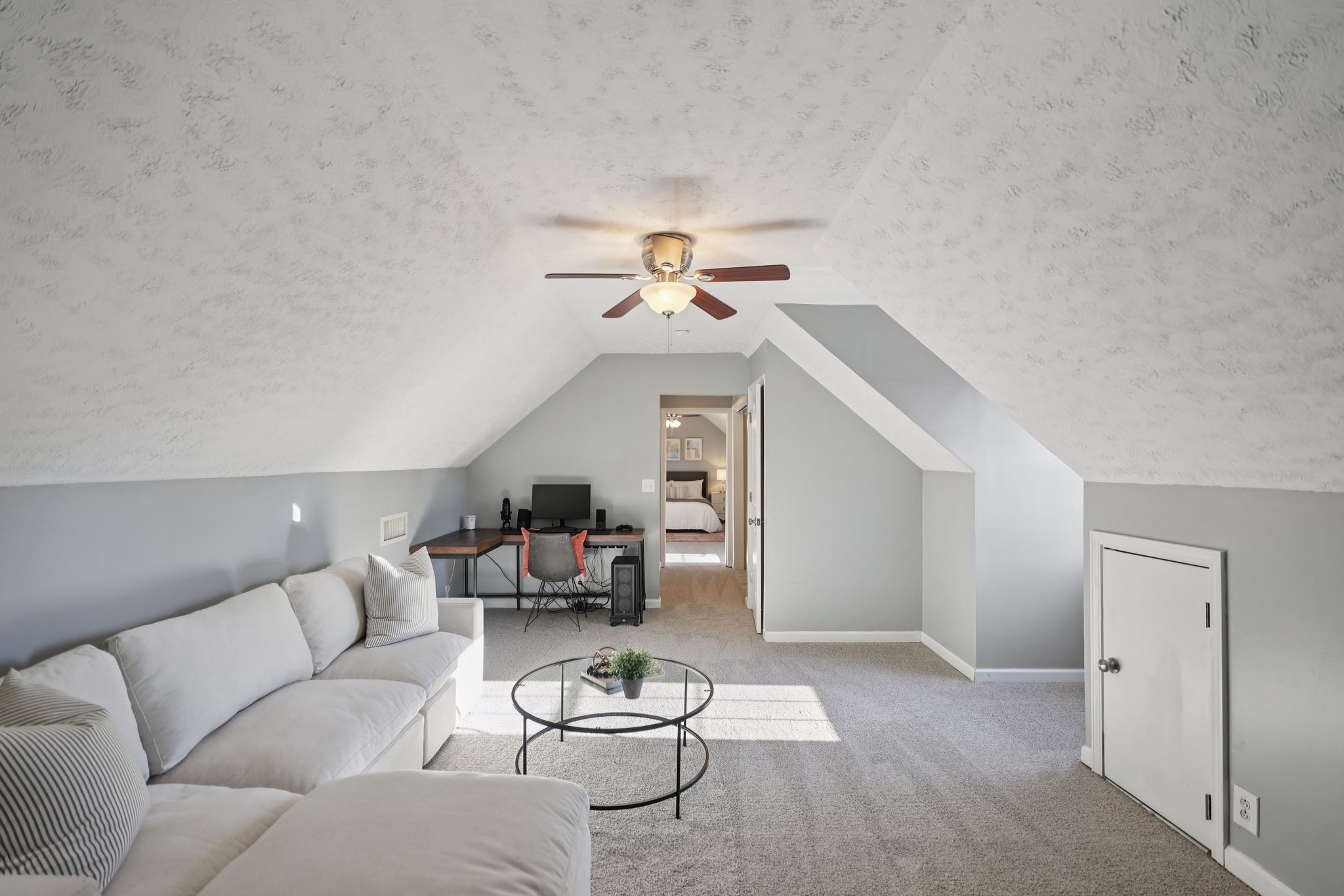 403 Acorn Court Smyrna, TN 37167 - Photo 25 of 34 a living room with furniture