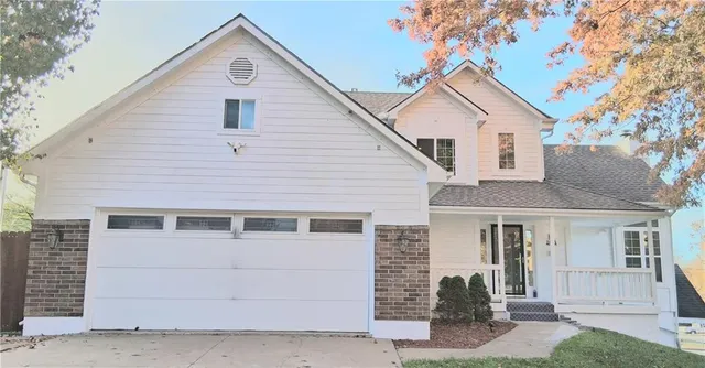 $354,900 | 2615 Northeast Springbrook Street, Blue Springs, MO 64014