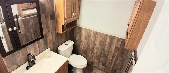 $354,900 | 2615 Northeast Springbrook Street, Blue Springs, MO 64014