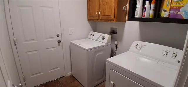 $354,900 | 2615 Northeast Springbrook Street, Blue Springs, MO 64014