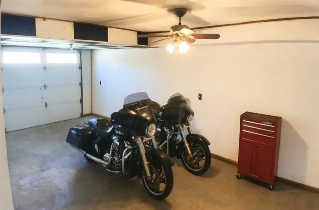 $354,900 | 2615 Northeast Springbrook Street, Blue Springs, MO 64014