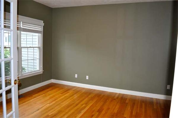 54 Thistle Road North Andover, MA 01845 - Photo 10 of 25 Gallery Image 10