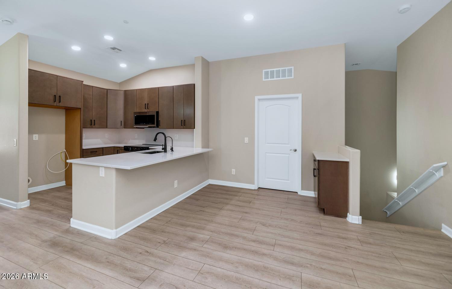 2150 West Alameda Road, Unit 2245 Phoenix, AZ 85085 - Photo 3 of 24 Kitchen