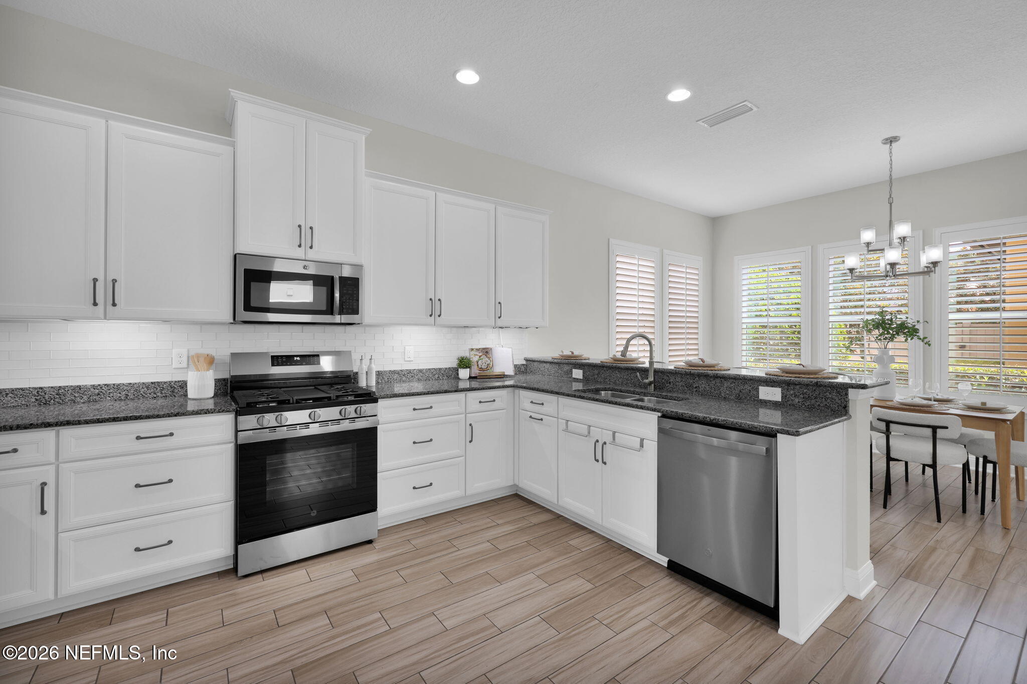 37 Rinaldo Way Ponte Vedra, FL 32081 - Photo 16 of 89 Open to the breakfast nook