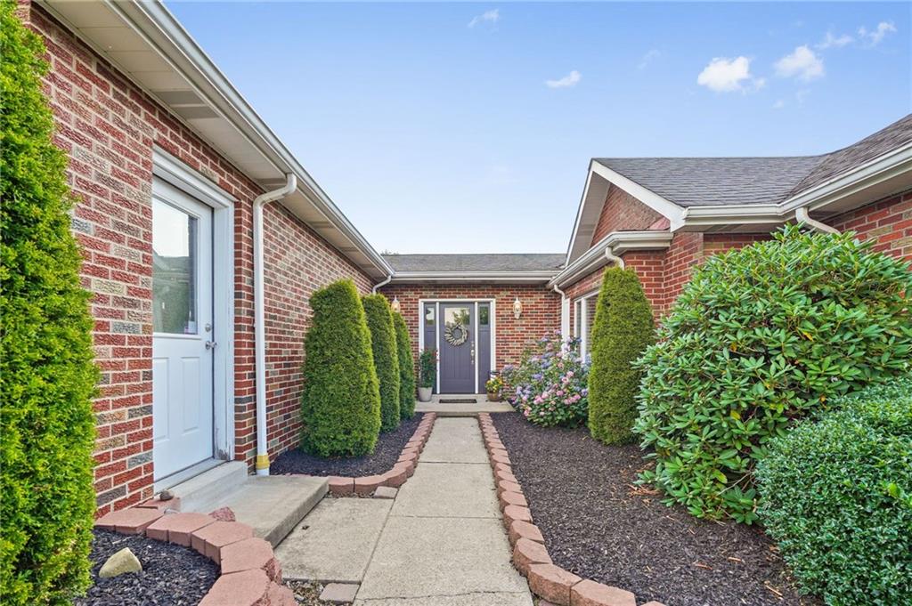 364 Ridge Avenue Canonsburg, PA 15317 - Photo 3 of 25 Look how gorgeous this entryway is with the beautiful landscaping!