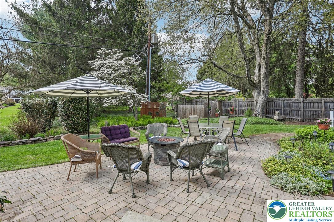 3811 Lilac Road Allentown, PA 18103 - Photo 61 of 74 Rear yard patio