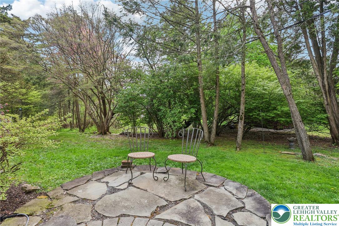 3811 Lilac Road Allentown, PA 18103 - Photo 64 of 74 front yard patio
