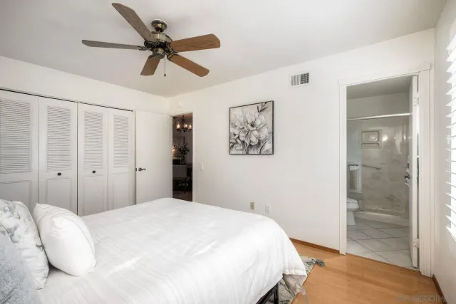 $1,089,000 | 12960 Calle De Las Rosas, San Diego, CA 92129