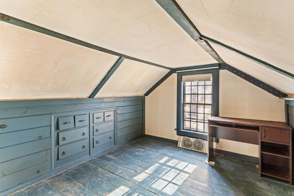 76 Parsonage Road Plympton, MA 02367 - Photo 14 of 31