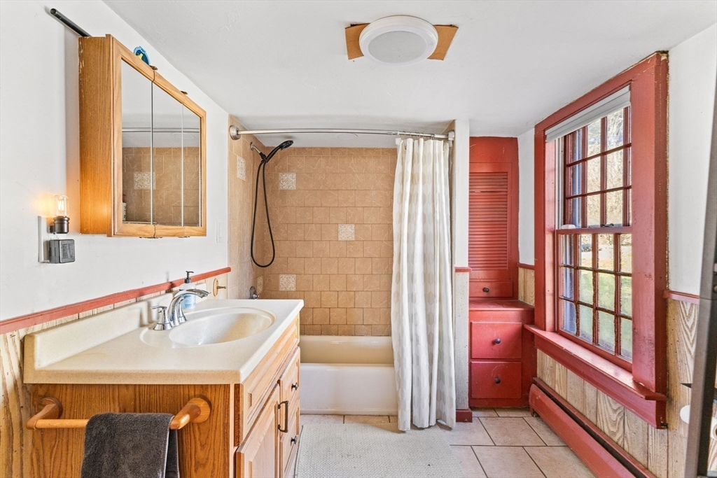 76 Parsonage Road Plympton, MA 02367 - Photo 19 of 31