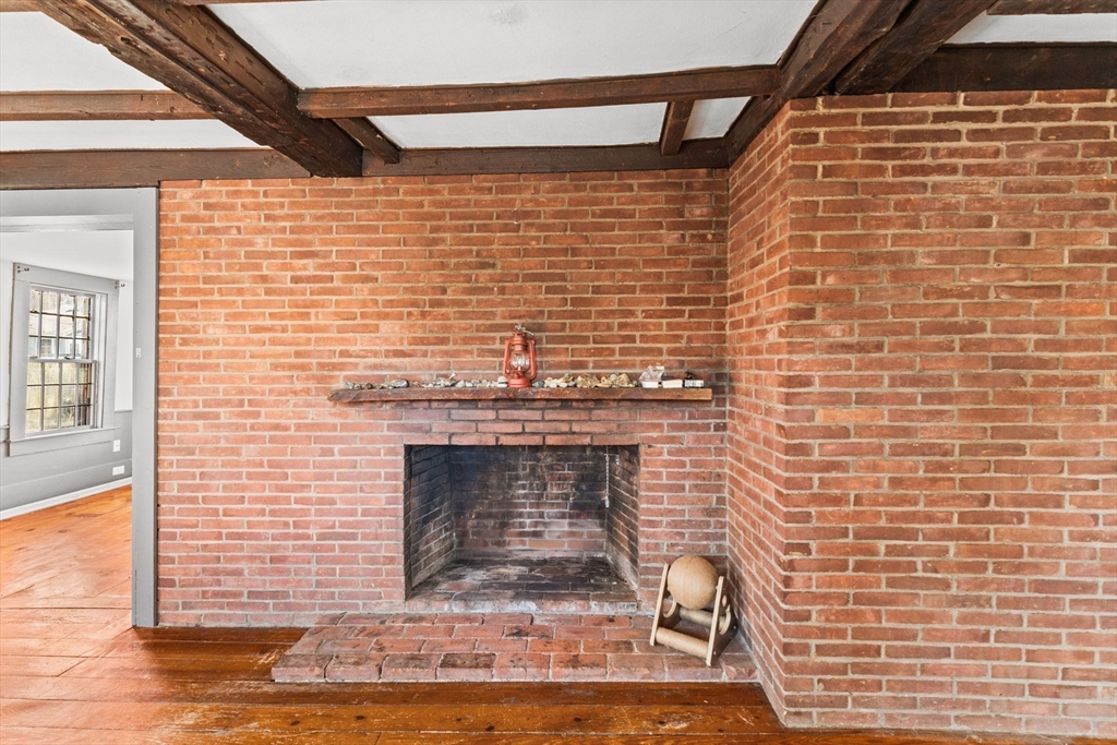 76 Parsonage Road Plympton, MA 02367 - Photo 9 of 31