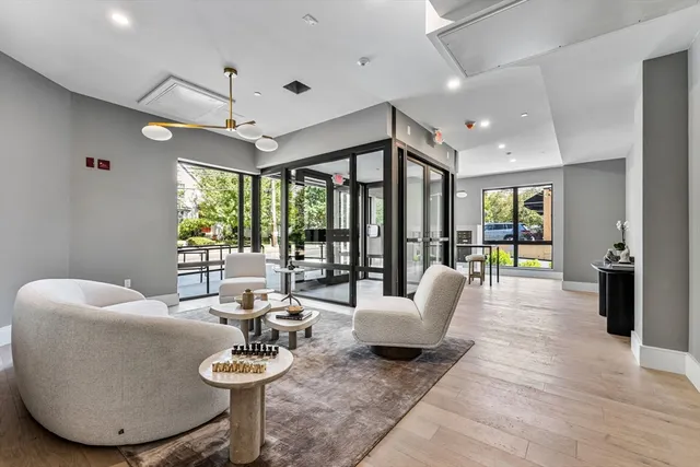 $1,090,000 | 1114 Beacon Street, Unit 203, Newton, MA 02461