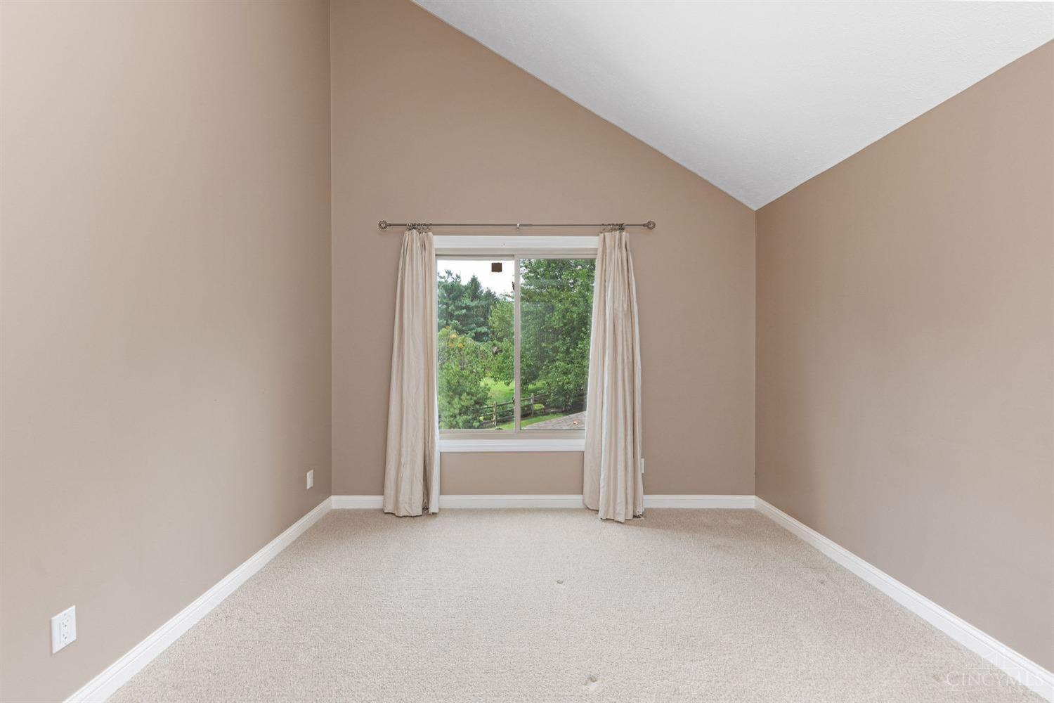 6511 Yankee Road Middletown, OH 45044 - Photo 28 of 47 Gallery Image 28
