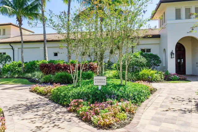 $499,989 | 6852 Bitterbush Place, Boynton Beach, FL 33472
