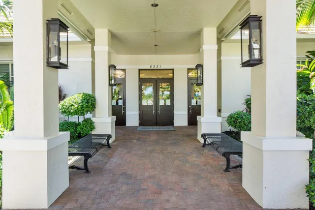 $499,989 | 6852 Bitterbush Place, Boynton Beach, FL 33472