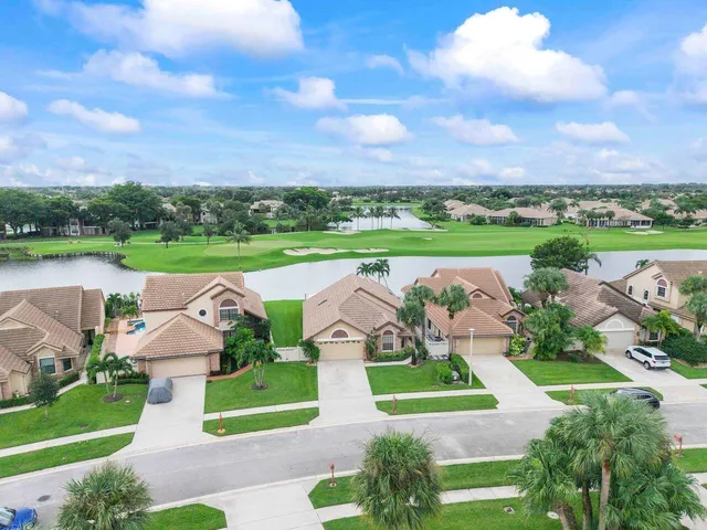 $499,989 | 6852 Bitterbush Place, Boynton Beach, FL 33472