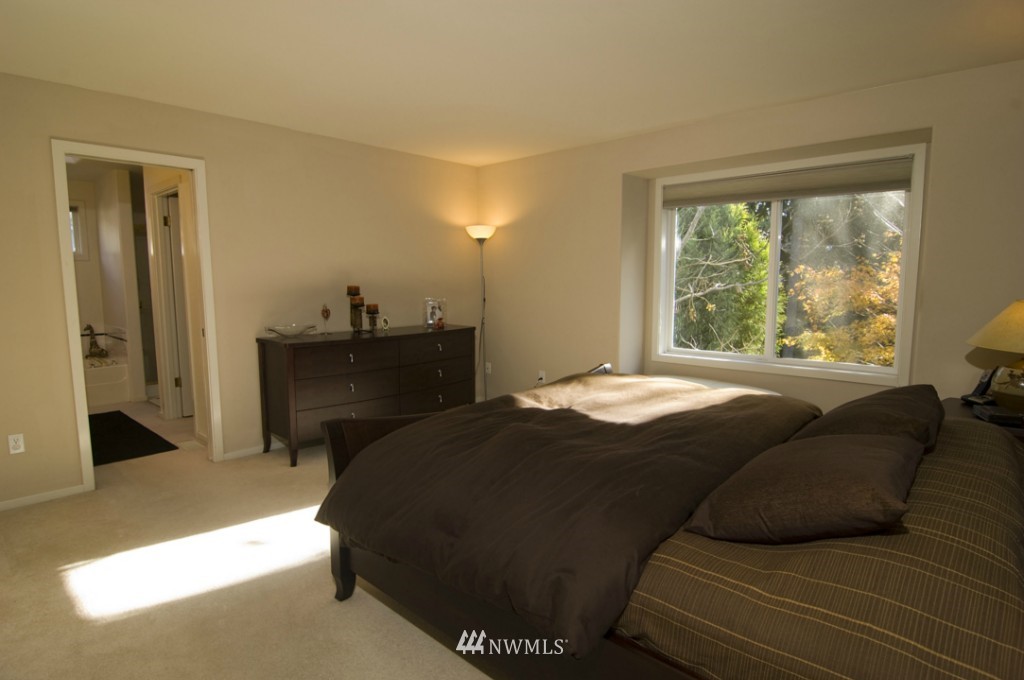 3106 200th Place Southeast Bothell, WA 98012 - Photo 7 of 11