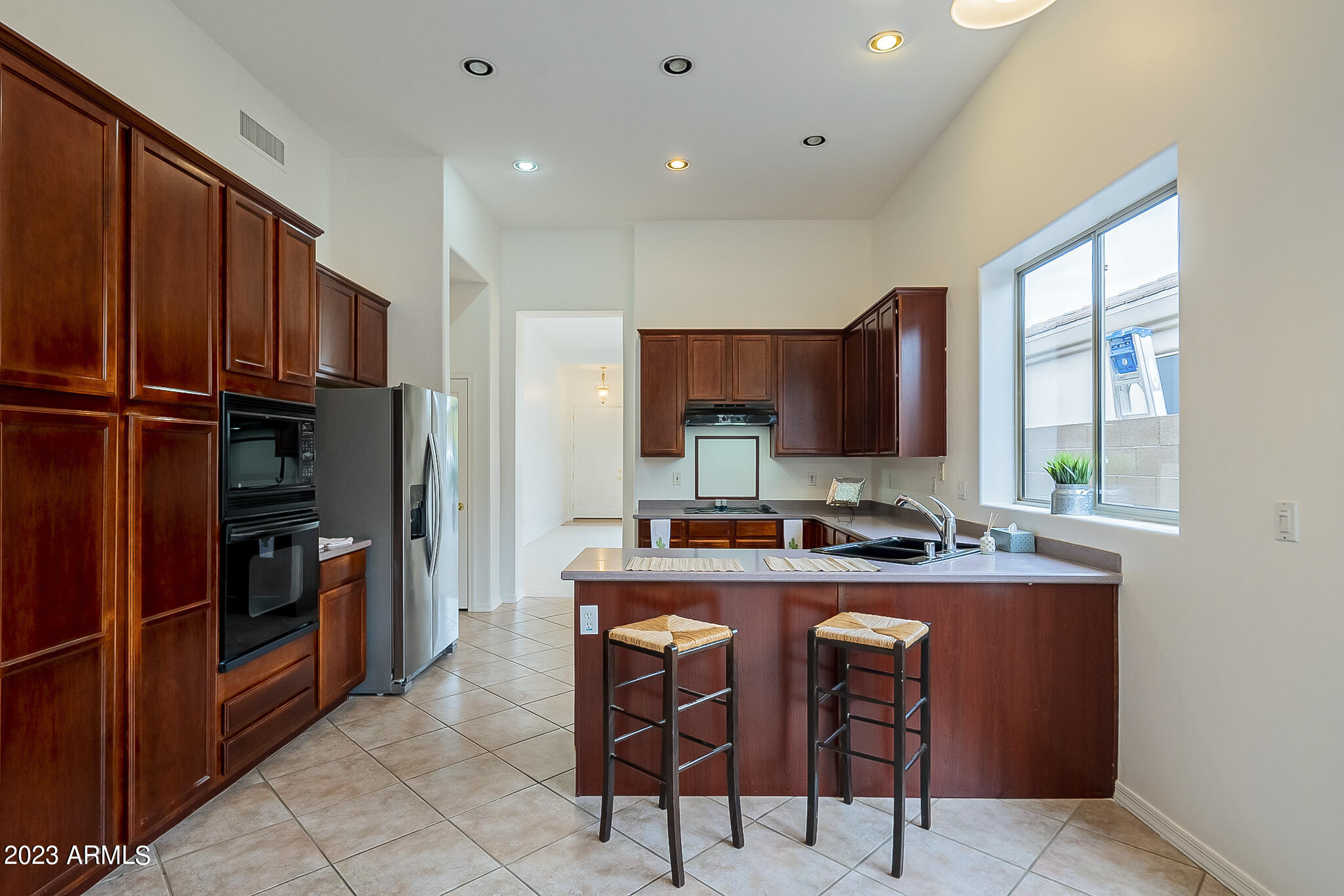 3163 East Amber Ridge Way Phoenix, AZ 85048 - Photo 18 of 47 Amber-19