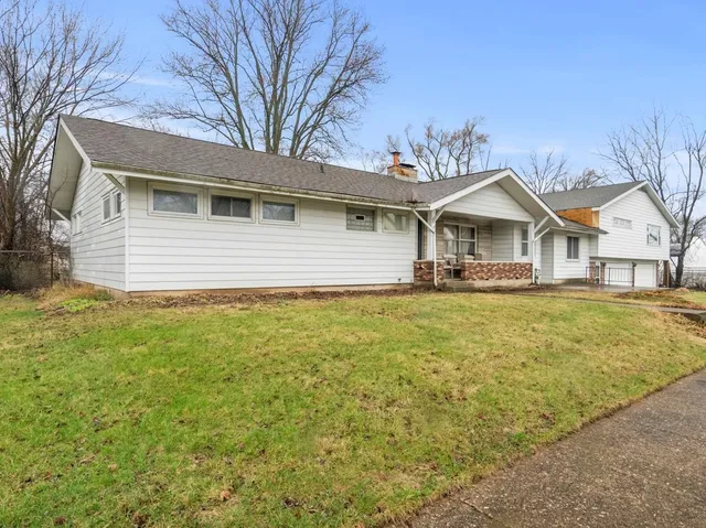 $269,000 | 704 West McKinley Street, Harvard, IL 60033