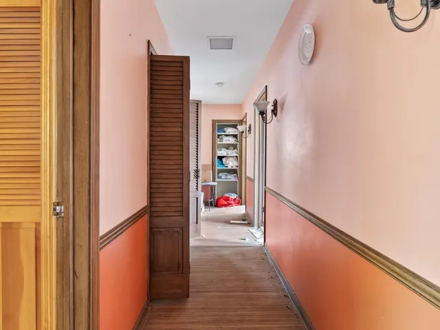 $269,000 | 704 West McKinley Street, Harvard, IL 60033