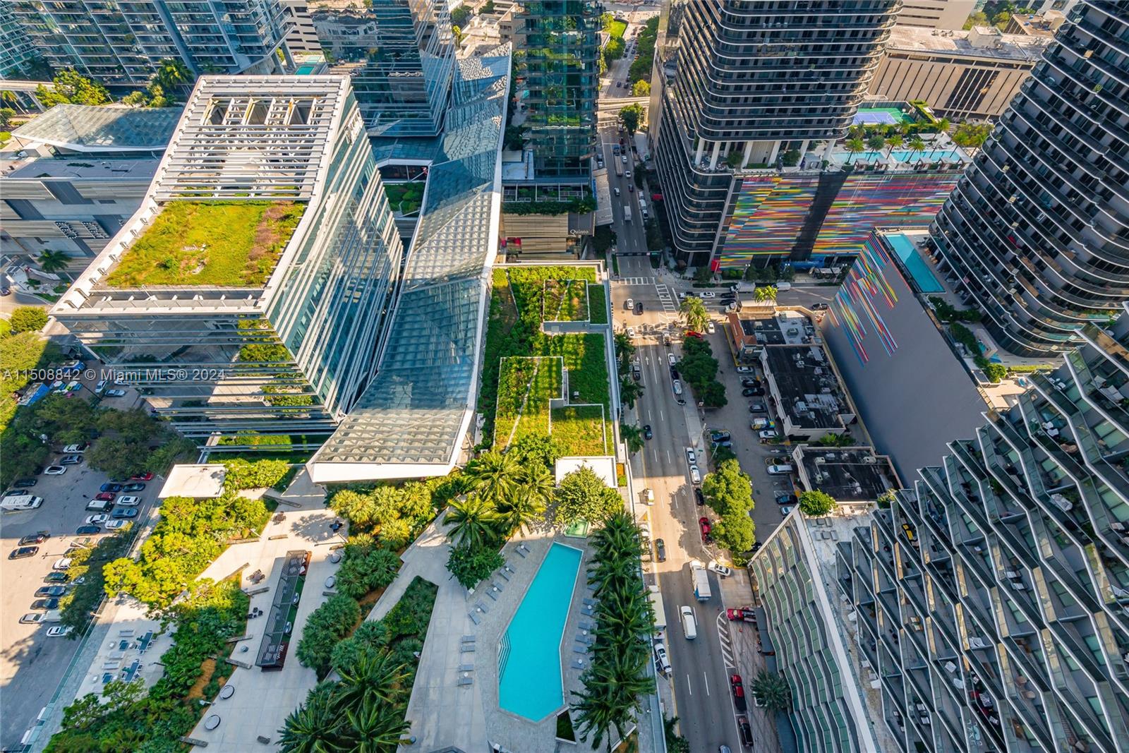 88 Southwest 7th Street, Unit 3301 Miami, FL 33130 - Photo 41 of 54 an aerial view of residential houses with outdoor space