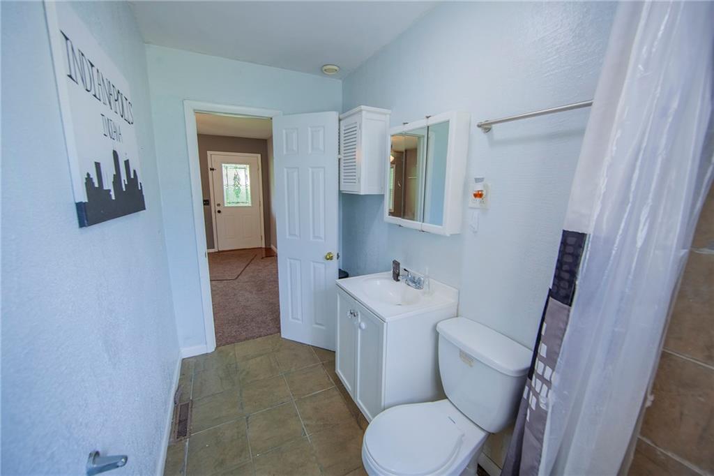 605 West State Street Pendleton, IN 46064 - Photo 13 of 19