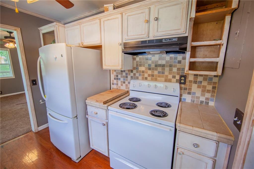 605 West State Street Pendleton, IN 46064 - Photo 8 of 19