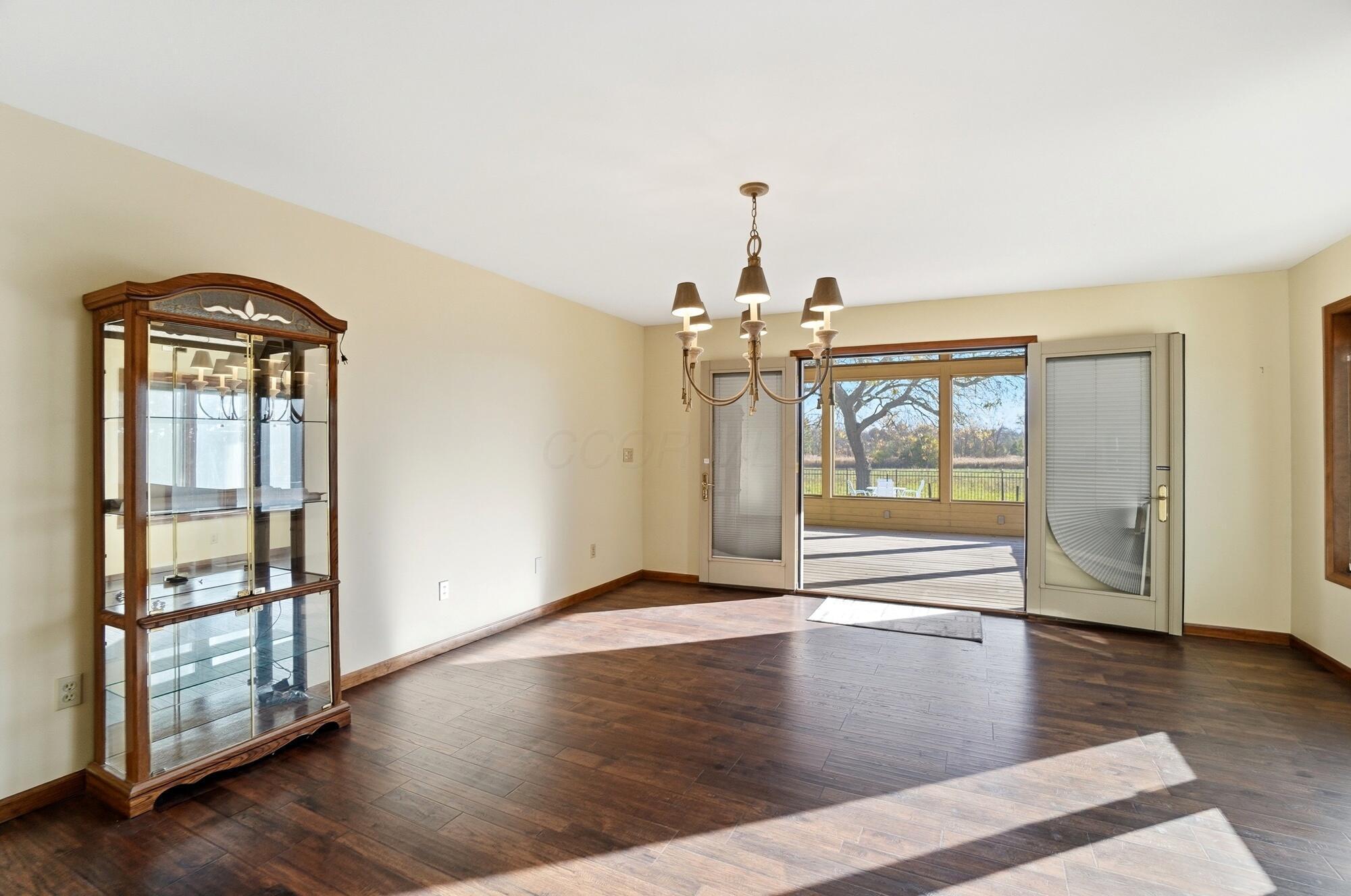 900 Amity Road Galloway, OH 43119 - Photo 14 of 57 020