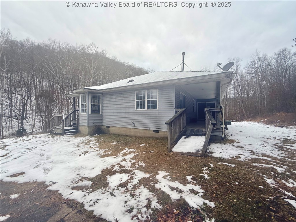 10013 Charleston Road Walton, WV 25286 - Photo 7 of 22 Gallery Image 7