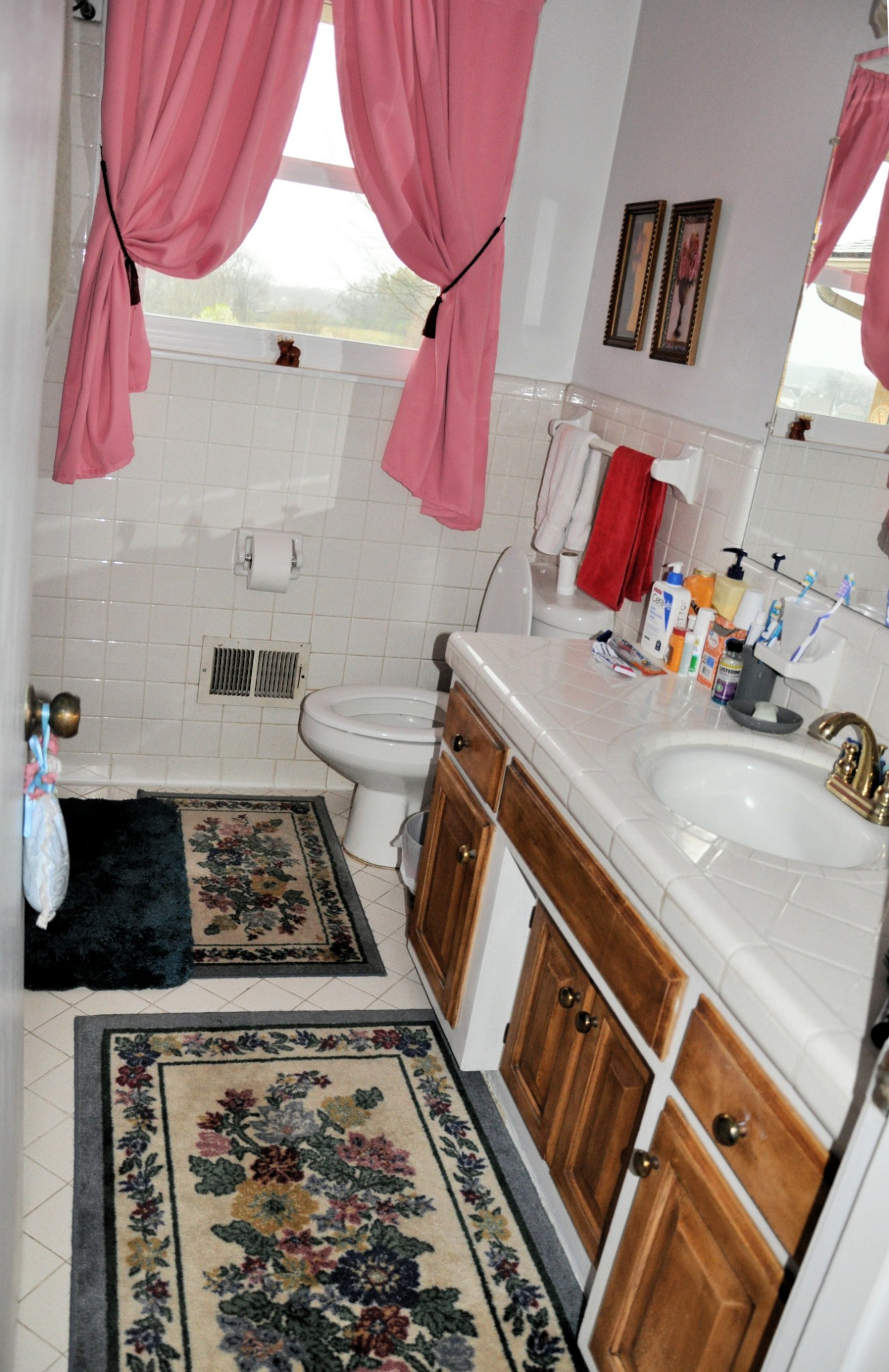6353 Pettus Road Antioch, TN 37013 - Photo 11 of 21 Hall Bath