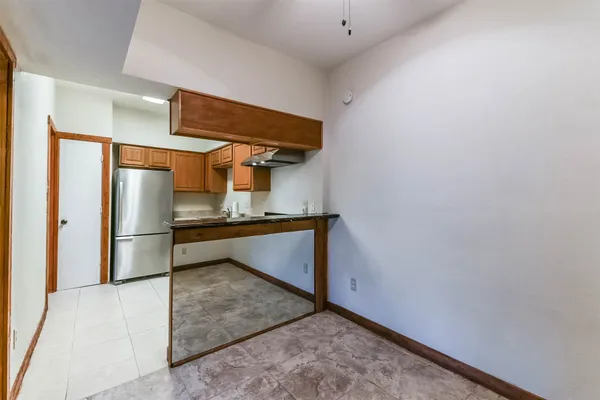 $1,095 | 2100 Tanglewilde Street, Unit 637, Houston, TX 77063