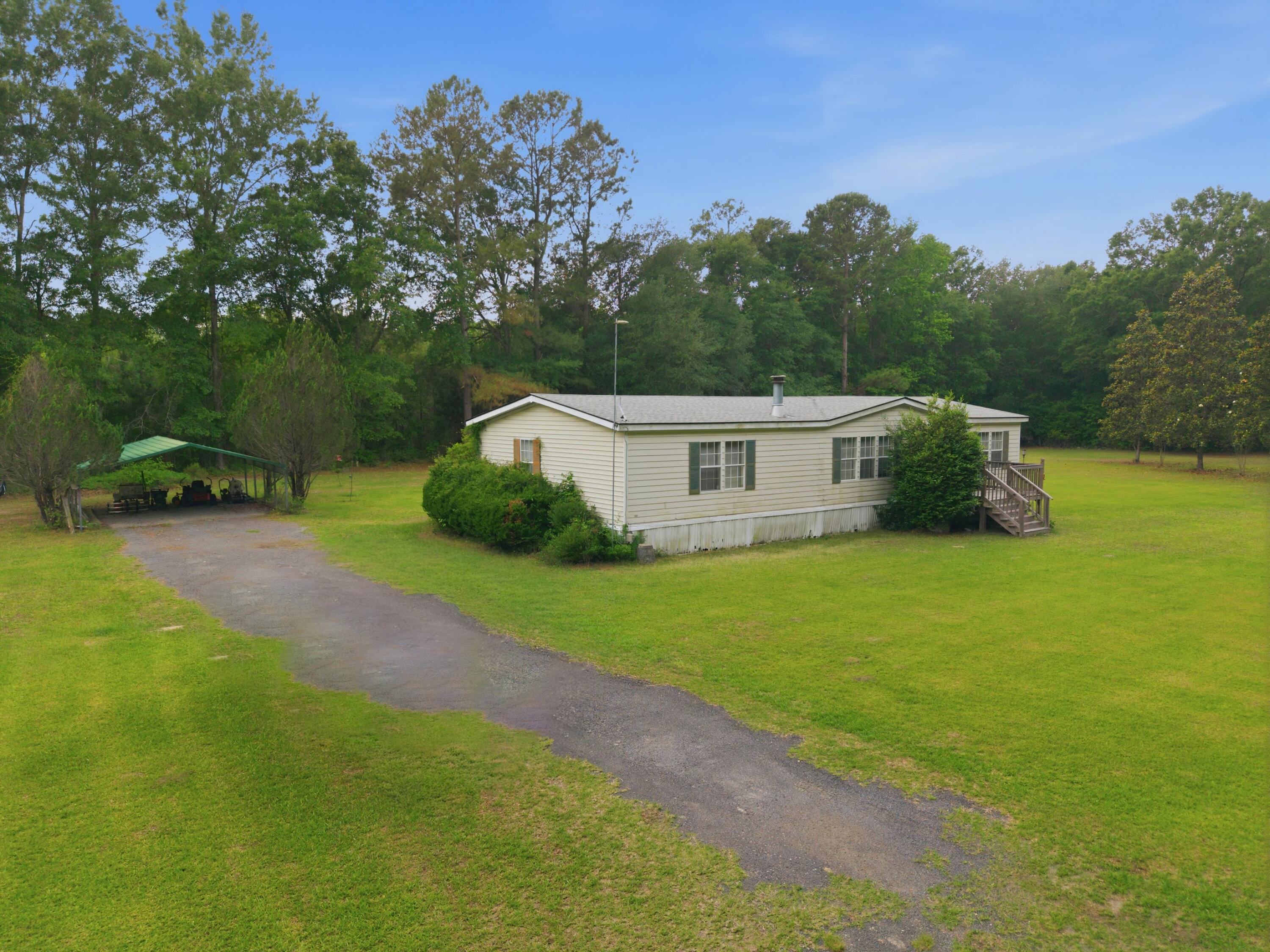 141 Mainester Lane St. Stephen, SC 29479 - Photo 7 of 20 IMG_0298