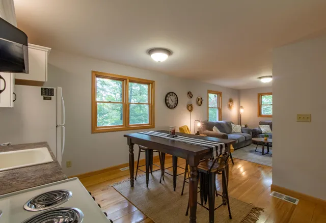 $349,900 | 670 Wayeeses Shore Rd Morgan Road, West Charleston, VT 05872