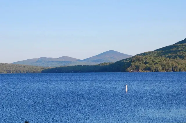 $349,900 | 670 Wayeeses Shore Rd Morgan Road, West Charleston, VT 05872