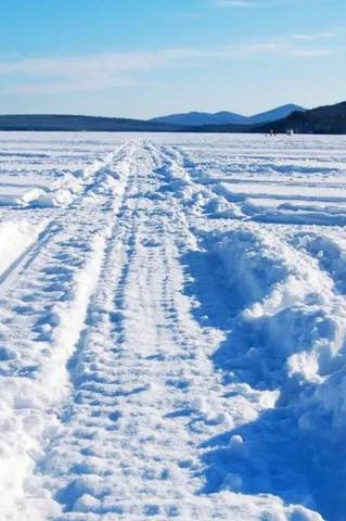 $349,900 | 670 Wayeeses Shore Rd Morgan Road, West Charleston, VT 05872