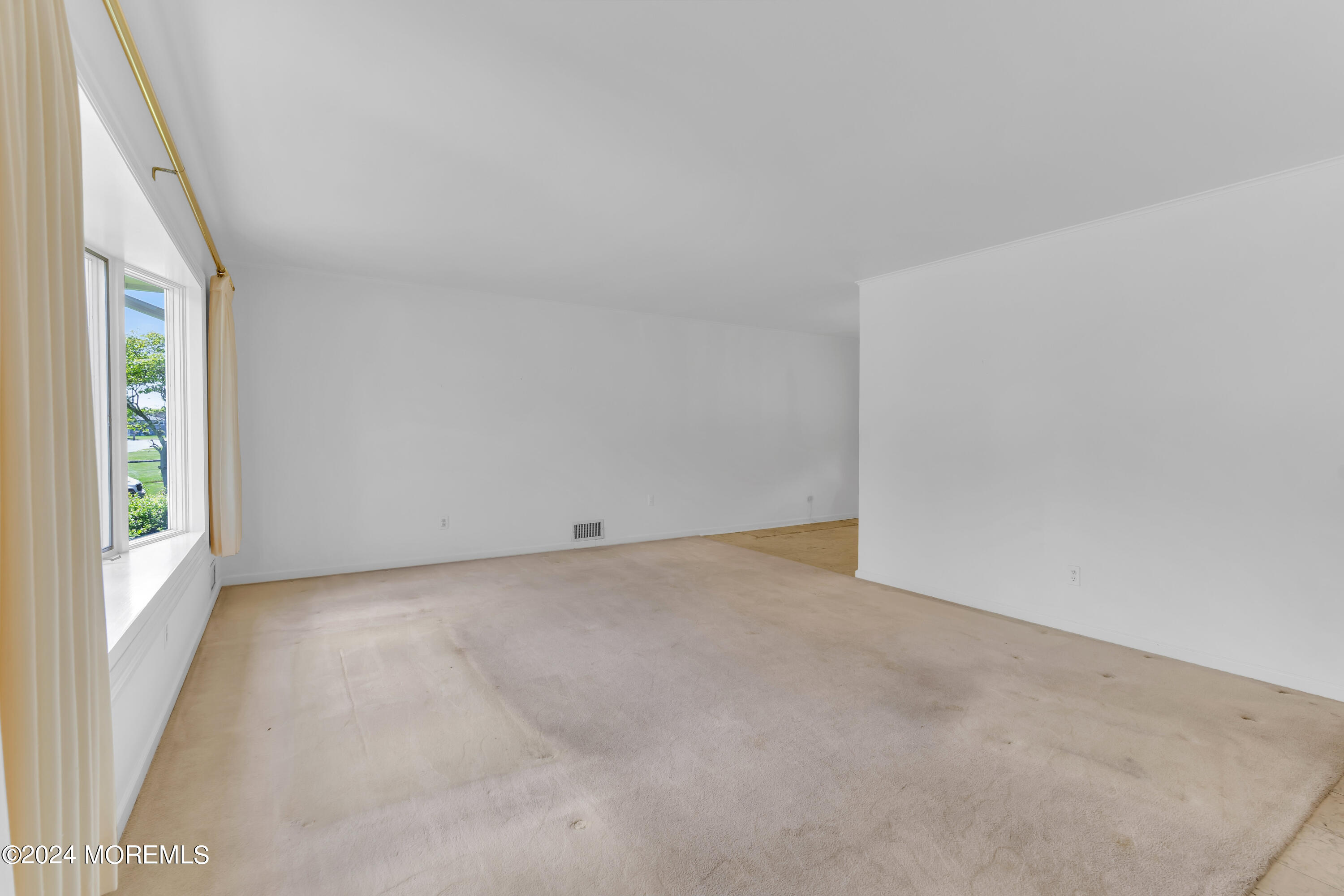 23 Hilltop Road West Long Branch, NJ 07764 - Photo 6 of 33 007_dsc09149_943