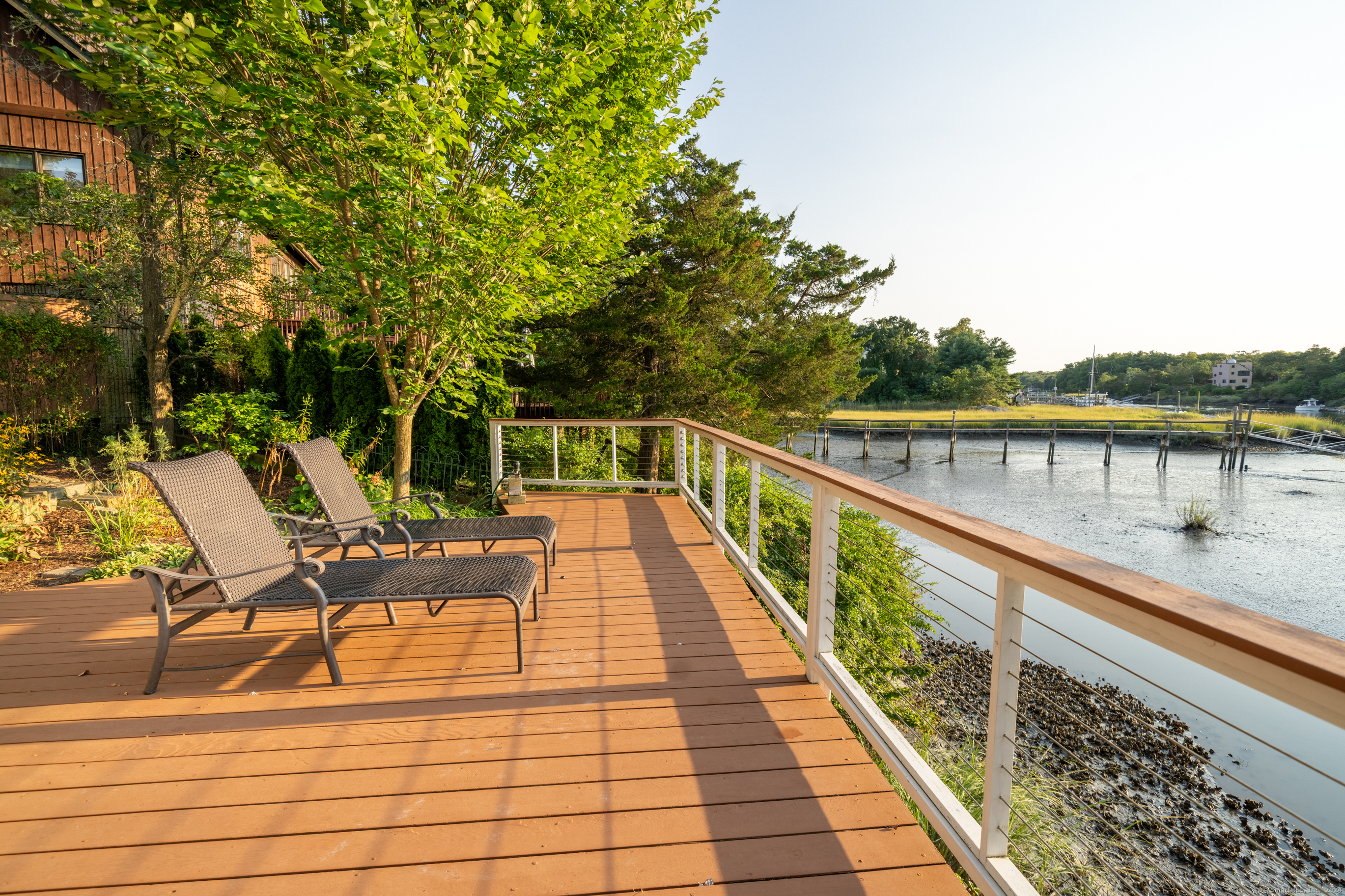 5 Shore Drive Branford, CT 06405 - Photo 15 of 31